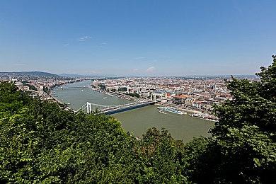 《彩虹六号：围攻X》路线图公布 新PC配置要求揭晓